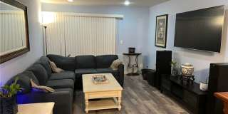 18620 Hatteras Street Gallery 1