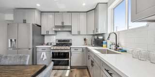 MH 1186 W 37th Pl Gallery 3
