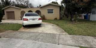 4998 SW 8th Ct Gallery 2