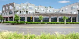 Pacific Pointe Apartments Gallery 2