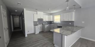 4939 Woodland Ave Gallery 7