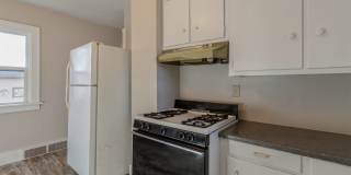 CLOSE TO BEAVERDALE!! 2 Bed, 1 Bath Home in Des Moines Gallery 8