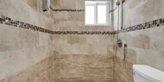 19102 NW 33rd Pl Gallery 24