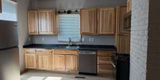 4 Bed, 1.5 Bath House - 818 3rd Ave N. Gallery 6