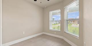 736-738 Gilbert Avenue S Gallery 46