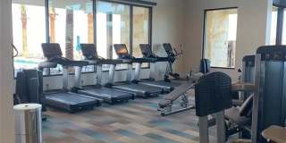 92 Lake Oasis Street Gallery 34