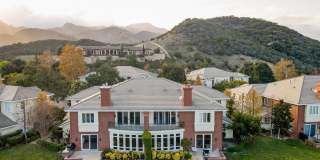 2390 Crombie Court Gallery 1