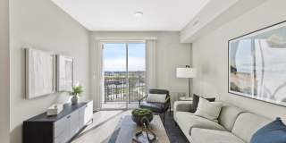 Avenida at Centerra Age 55+ Apartment Homes Gallery 6