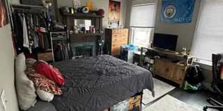 5 Bedroom House Available Next to UC Campus Gallery 10