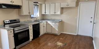 Welcome home to 5874 Castle Run! Gallery 5