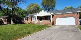 Brick Ranch With Garage In Larkspur Gallery 1