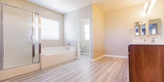 Beautiful Home in a Gated Community Beautiful Home in a Gated Community Gallery 37