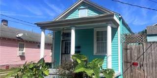 129 ADDISON Street Gallery 1