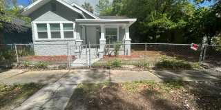 **Move in Ready** 3/2 Single Family home Gallery 1