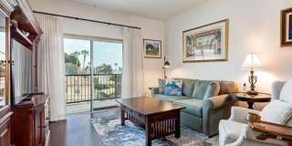 2 bd/ 2 bth Top Floor Corner Unit with Premium Upgrades & Resort Style Amenities Gallery 10