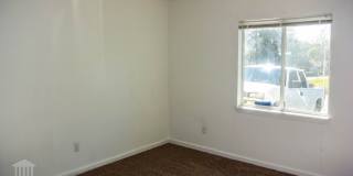 Quad Near Campus- 2 full bedrooms Gallery 9