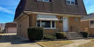 4233 N Odell Avenue Gallery 1