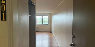 5424 Fifth Avenue 5424 Fifth Avenue Gallery 1