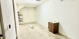 1602 Belmont Place Gallery 15