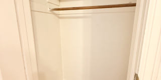 1511 1/2 North Hoover Street Gallery 6