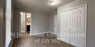 438 W Page Gallery 11
