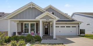 3 Bed / 2 Bath Large Home off Ox Bottom! Gallery 1