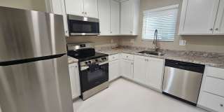 Brand New 2-Bedroom, 2-Bath with Carport and Large Yard Available Now! Gallery 9