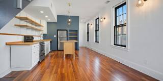 Vibrant One Bedroom Apartment in Over the Rhine Gallery 8