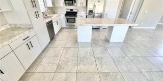 1092 Whispering Birch Avenue Gallery 4