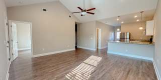204 Waybill Circle Gallery 12