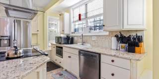 104 S Oakland Ave Gallery 9