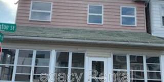 402 Washington Street - 2 Gallery 1