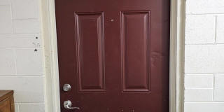 833 Village Quarter Road Gallery 2