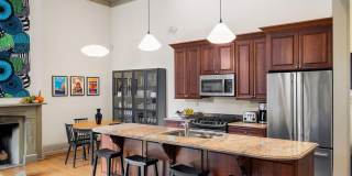1714 SPRUCE Street Gallery 8