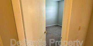 244 East Commons Drive Gallery 36