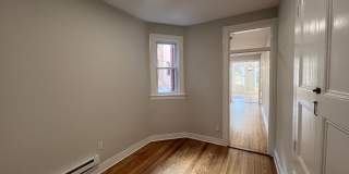 492 MONMOUTH ST Gallery 8