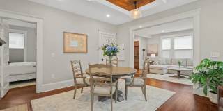 Beautifully Furnished 2 Bedroom Apartment Gallery 21