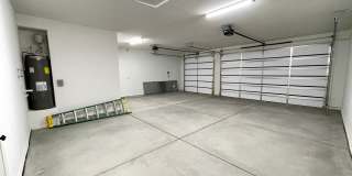 Beautiful 3 Bedroom Home on Desert Lakes Golf Course! Gallery 43