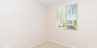 Meadow Square Apartment Homes - Affordable Housing Gallery 65