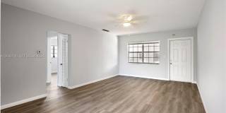 1825 Cleveland St Gallery 8