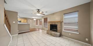 2411 Dennis St Gallery 9