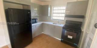 6747 NW 5th Ct Gallery 1