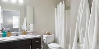 Pointe at Crestmont Apartments - Affordable Housing Gallery 9