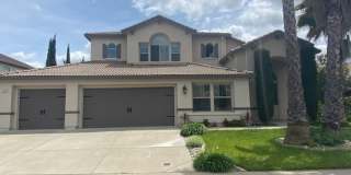 Immaculate home in W. Roseville! Gallery 1