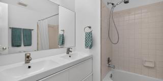 4009 SHALLOW BROOK Lane Gallery 16