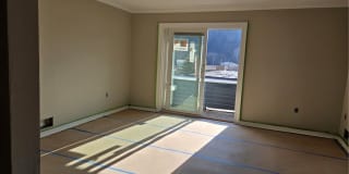 199 broadway avenue Gallery 1