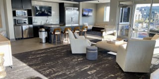 Flats on Fourth Gallery 19