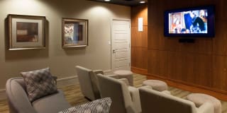 2201 Pershing Gallery 36