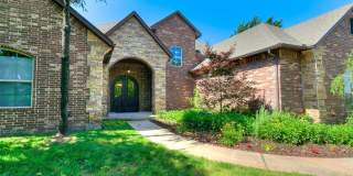 Stunning 5-bed home in Edmond's Bella Terra Gallery 1