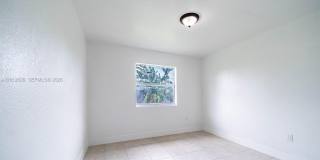 705 NW 13th Ter Gallery 30